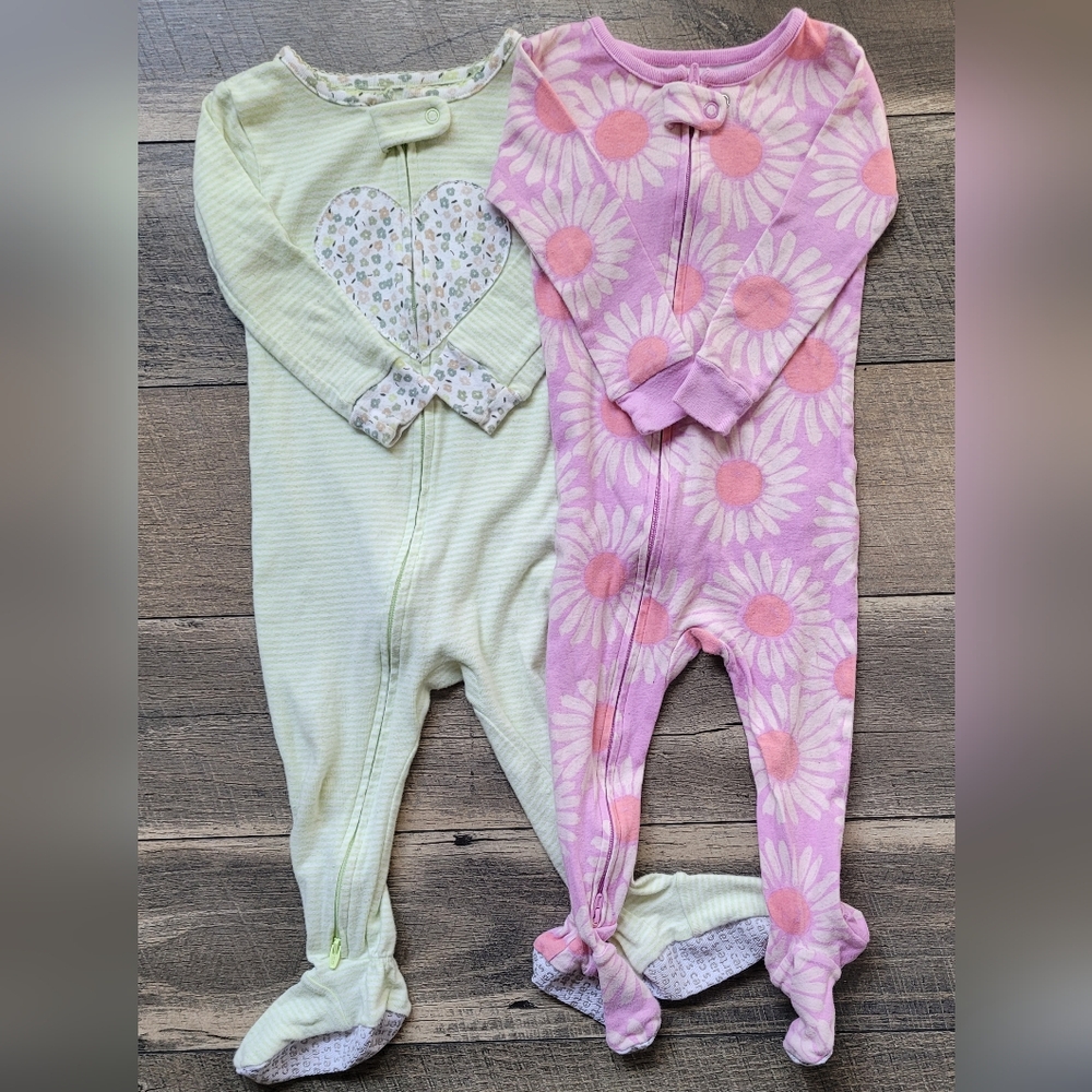 2 toddler footie pajamas